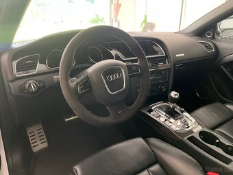 Audi RS5 4.2 V8 331kW - zadřený motor - 9