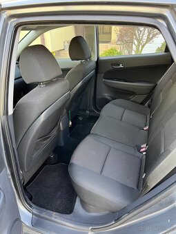 Hyunadi i30 1.6 benzin + LPG - 9