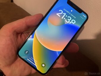 iPhone X 256GB pěkný stav - 9