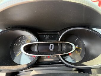 Renault Clio 1.5 dCi 55 kW, r. 2014, 181 000 km Nafta - 9