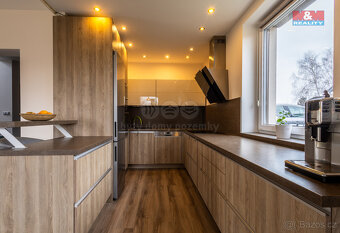 Prodej rodinného domu, 155 m², Sulice, ul. K Hájku - 9