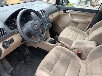 VW Touran 2.0TDi 103KW 11/2010 tažné zařízení - 9