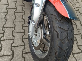 Suzuki vz 800 Marauder - 9