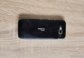 MOBILNÍ TELEFON NOKIA E52 (RM-469) - ZACHOVALÝ STAV - 9