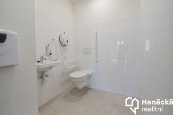 Pronájem kanceláře 43 m2, ul. Na Zákopě, Olomouc - 9