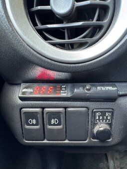 Subaru impreza wrx - 9