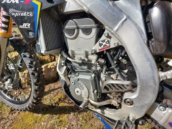 Suzuki RM-Z 450 2018 - 94mth - 9