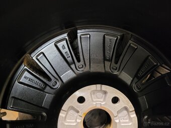17" letní Škoda GREENLINE Superb 3 III 3V 5x112 ET40 8mm - 9