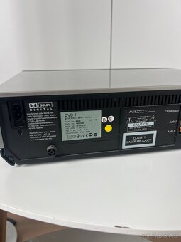 Bang & Olufsen B&W - 9
