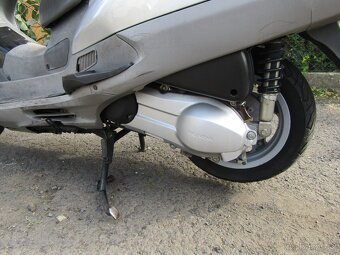 Honda Foresight 250 - 9