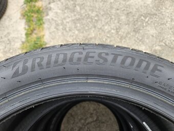 nové 225/45R18 (95Y) Bridgestone Turanza T005 4ks - 9