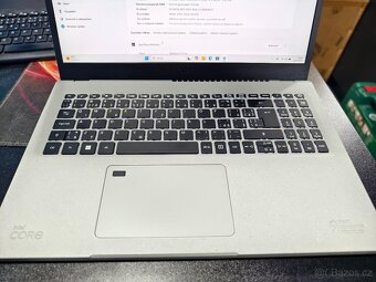 Výkonný notebook i7 1195G7, 16GB, 1TB SSD - záruka - 9