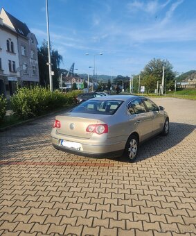 Volkswagen Passat 2.0TDI - 9
