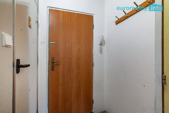 Prodej, byt 1+1, 36 m2, Luby, ul. Tovární - 9