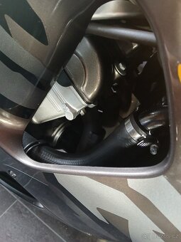 Honda CBR 900 sc33 - 9