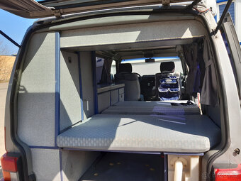 VW T4 Westfalia 2,5 benzin, plyn - 9