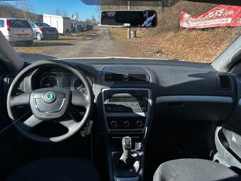 Škoda Octavia 1,6 TDi 77kW GREENLINE, r.v. 2012 - 9