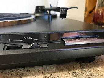 Technics SL-BD20D Top stav - 9