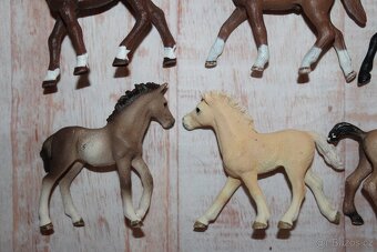 Figurky koní Schleich VII - 9