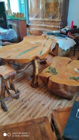 epoxidový nábytek s minerály, toaletní stolek, stojací lampa - 9