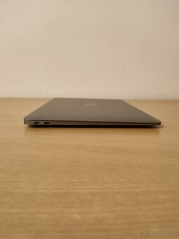 Apple MacBook Air 2019 – i5 | 8GB | 128GB - 9