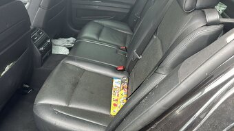 BMW  740D XDRIVE - 9