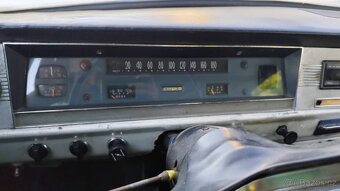 Gaz 24  Volha - 9