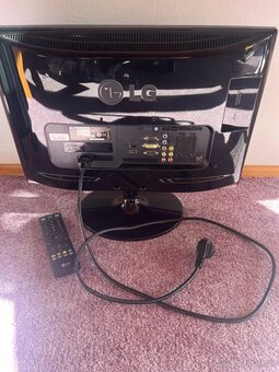 LG Full HD monitor + TV - 9