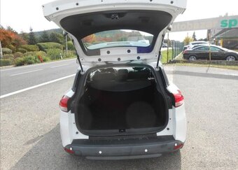 Renault Clio 1,2 54 kW CZ Serviska benzín - 9