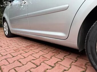 VW Touran 2.0TDI 103kW,Digi.klima,Výhřev,Tempomat,Webasto. - 9