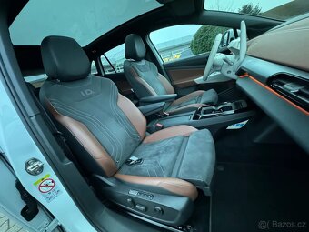 VW ID.4 150kw elektro,Matrix,360°kamery,panorama,head-up,ACC - 9
