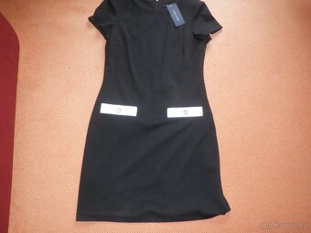černé šaty zn. Tommy Hilfiger - vel. S - nové - 9