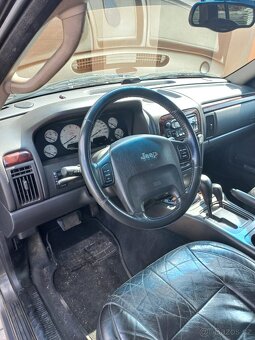 JEEP GRAND CHEROKEE - 9