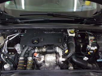Peugeot 308 1,6 HDi - 9