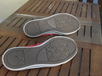 Converse vel. 42,5 červené - 9