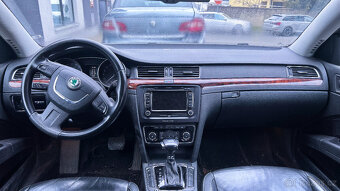 Vůz na náhradní díly Škoda Superb 2 sedan 2009 CBBB KPS LF8H - 9