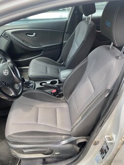 Hyundai i30 combi - 9