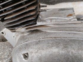 Jawa 250 - 559 panelka - motor - 9