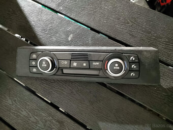 BMW E90-91, nafta, pojistková skříň - 9