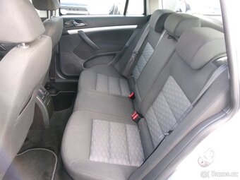 ŠKODA OCTAVIA 2,0 TDi KOMBI - 9