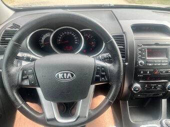 Prodám KIA Sorento 2.2CRDI 145kw , manuál , - 9