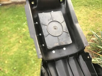 Plasty husqvarna sm/wre/wr/cr 125 - 9