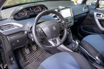 Peugeot 2008 - 9