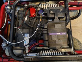 Repasovaný Elektrický invalidní vozík se světlomety a blinkr - 9