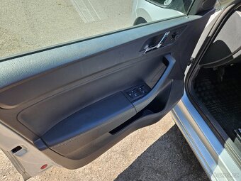 Škoda Rapid Spaceback 1,6 tdi - 9