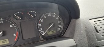 Škoda Fabia kombi 1.9 SDi, r.2002, Nová STK - 9