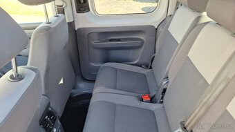 VW Caddy 1,6 TDi - 9