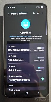 Samsung Galaxy S24 FE - 9