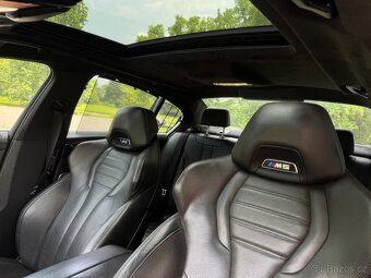 2018 BMW M5 AWD 4.4 - 9