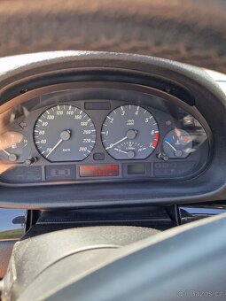 Bmw e46 coupe 325i - 9